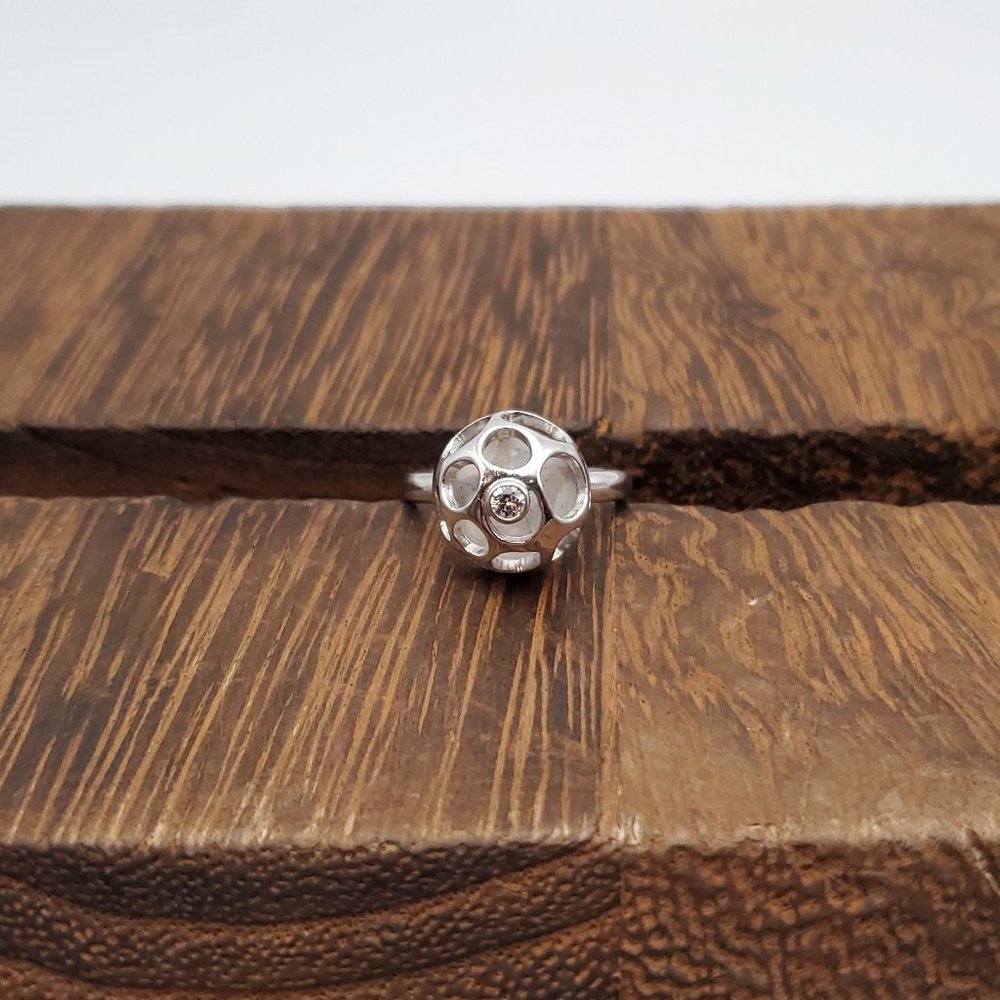 Size 6.75 925 Sterling Silver Abstract Orb Single Cubic Zirconia Gem Ring